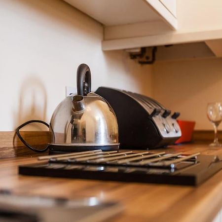 Fusilier Apartment Wrexham City Екстериор снимка
